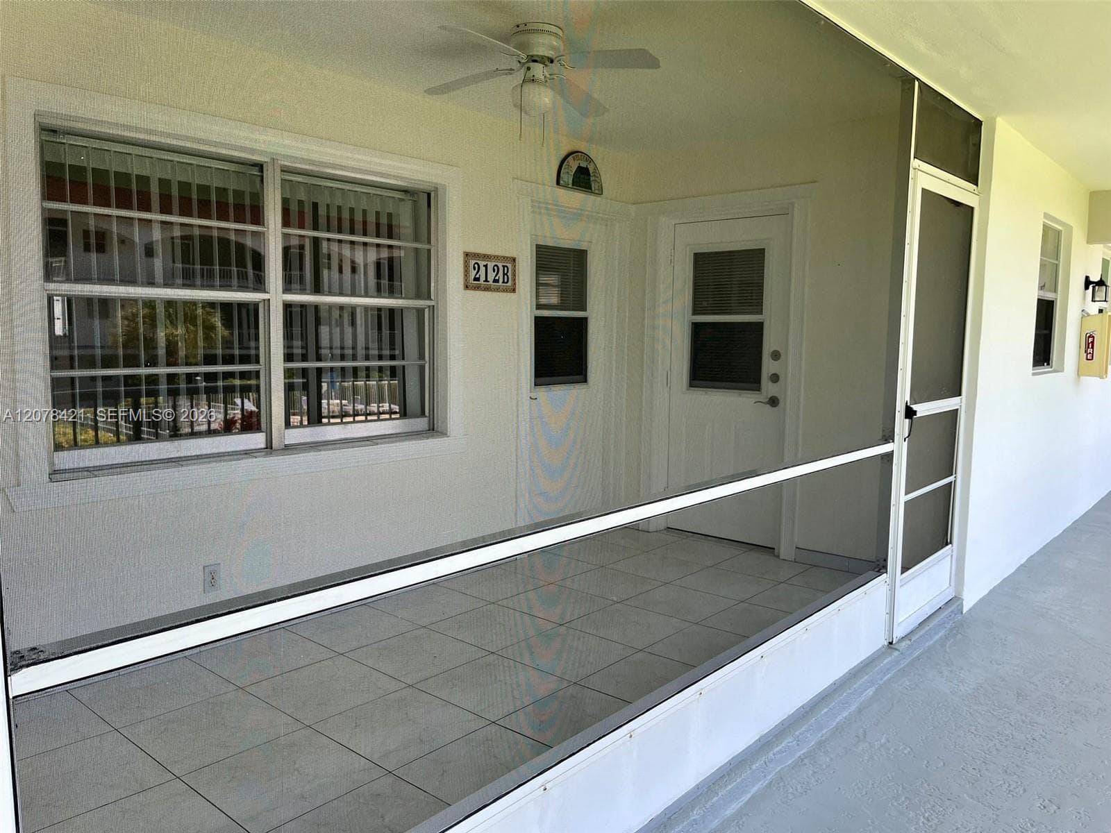 581 Blue Heron Dr # 212-B, Hallandale Beach, FL 33009 — zdjęcie 5