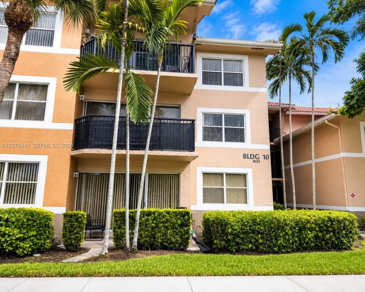 8821 Wiles Rd # 304, Coral Springs, FL 33067 — zdjęcie 2