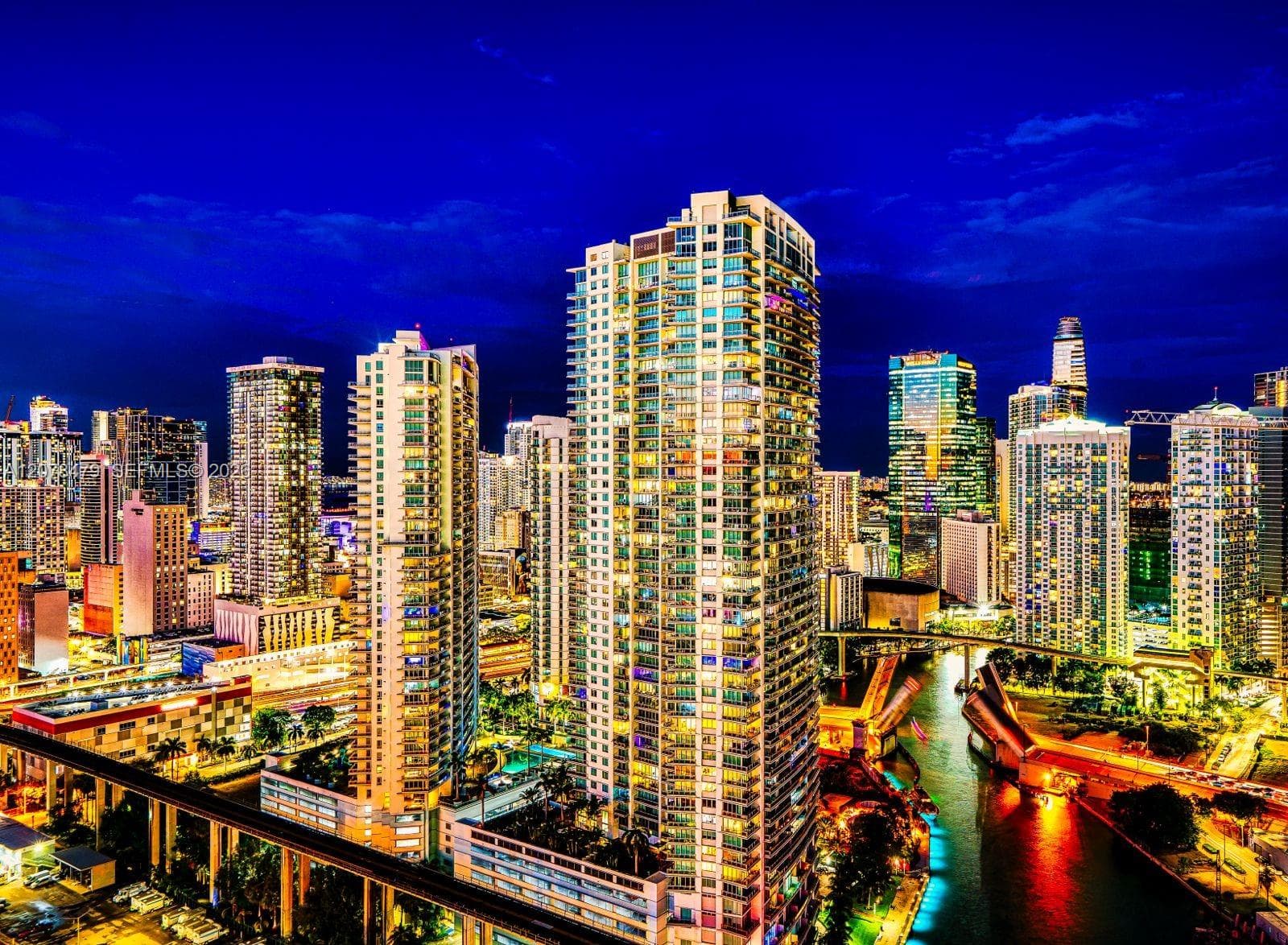 185 SW 7th St # 3609, Miami, FL 33130 — zdjęcie 5