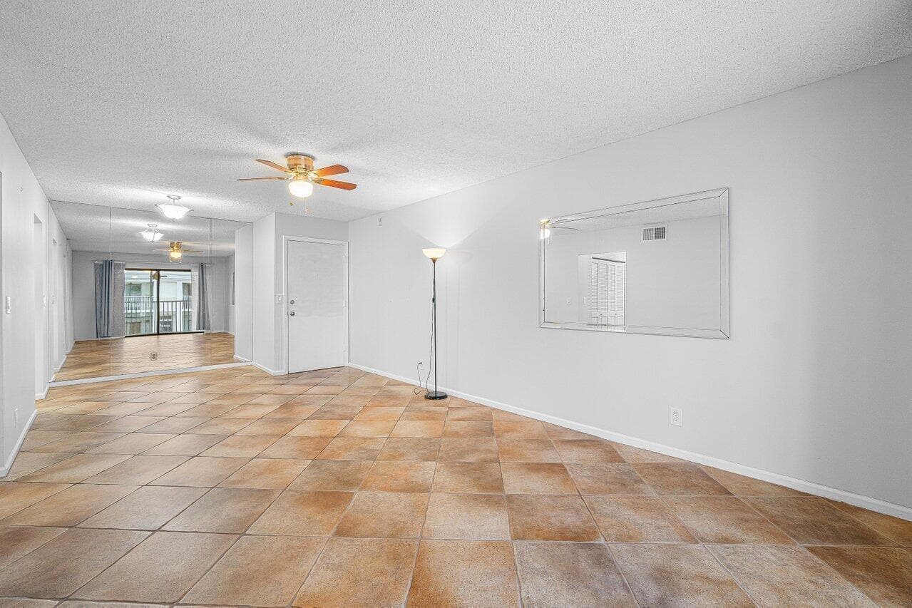 120 CYPRESS CLUB Drive # 231, Pompano Beach, FL 33060 — zdjęcie 5