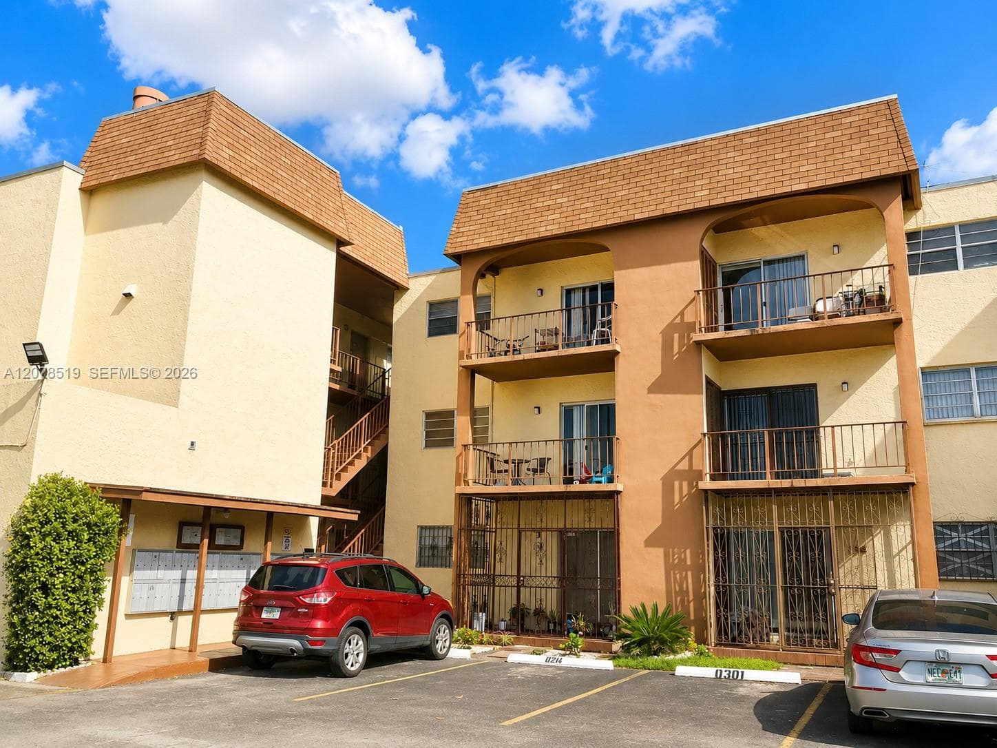 10850 W Flagler St # D314, Sweetwater, FL 33174 — zdjęcie 5