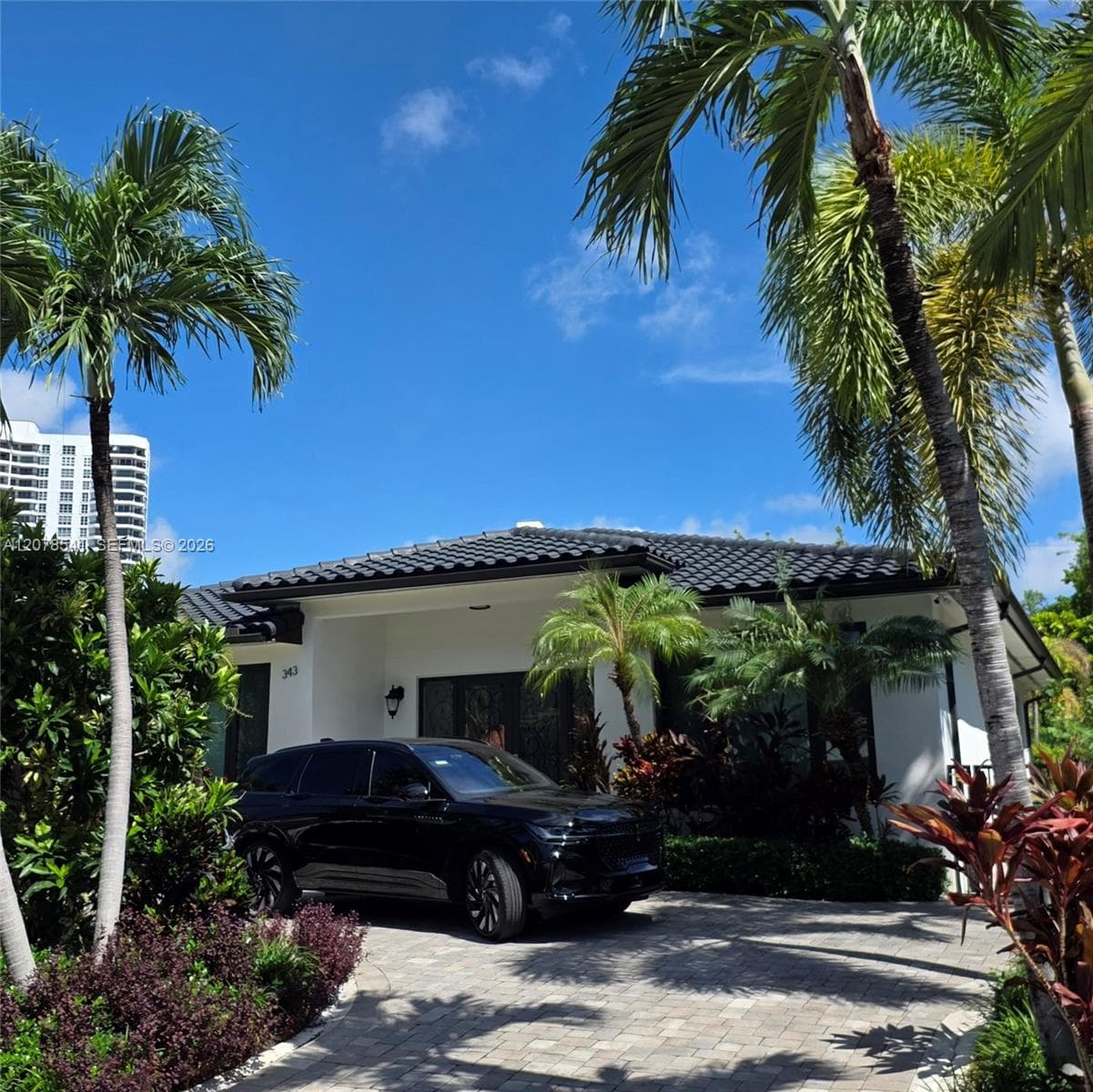 343 190th St, Sunny Isles Beach, FL 33160 — zdjęcie 2