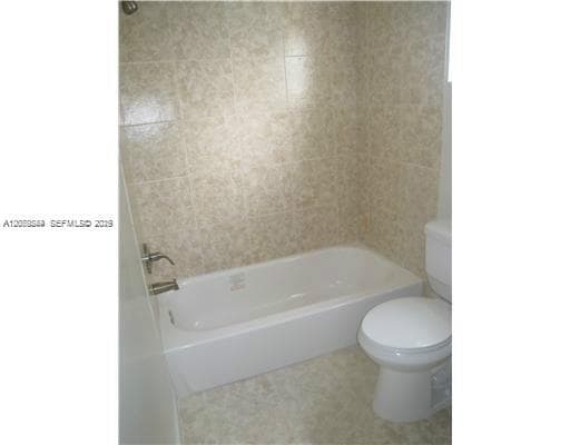 7370 SW 82nd St # E120, Miami, FL 33143 — zdjęcie 5