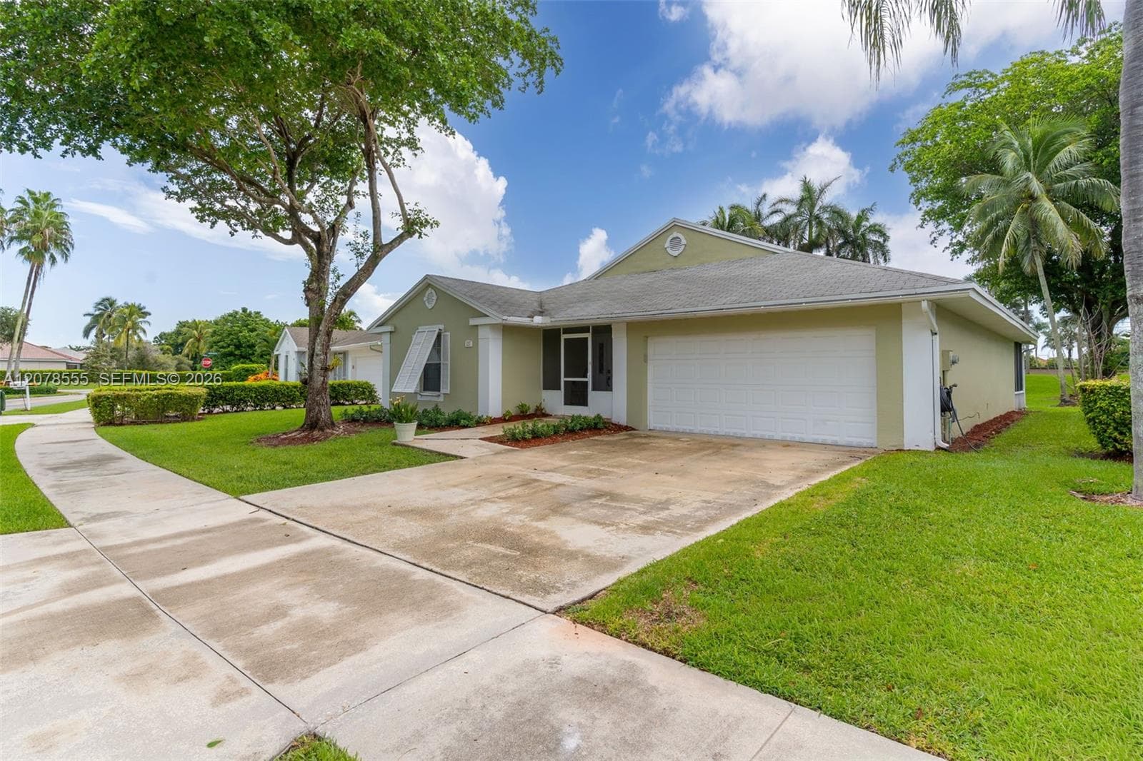 527 SE 27th Dr, Homestead, FL 33033 — zdjęcie 3