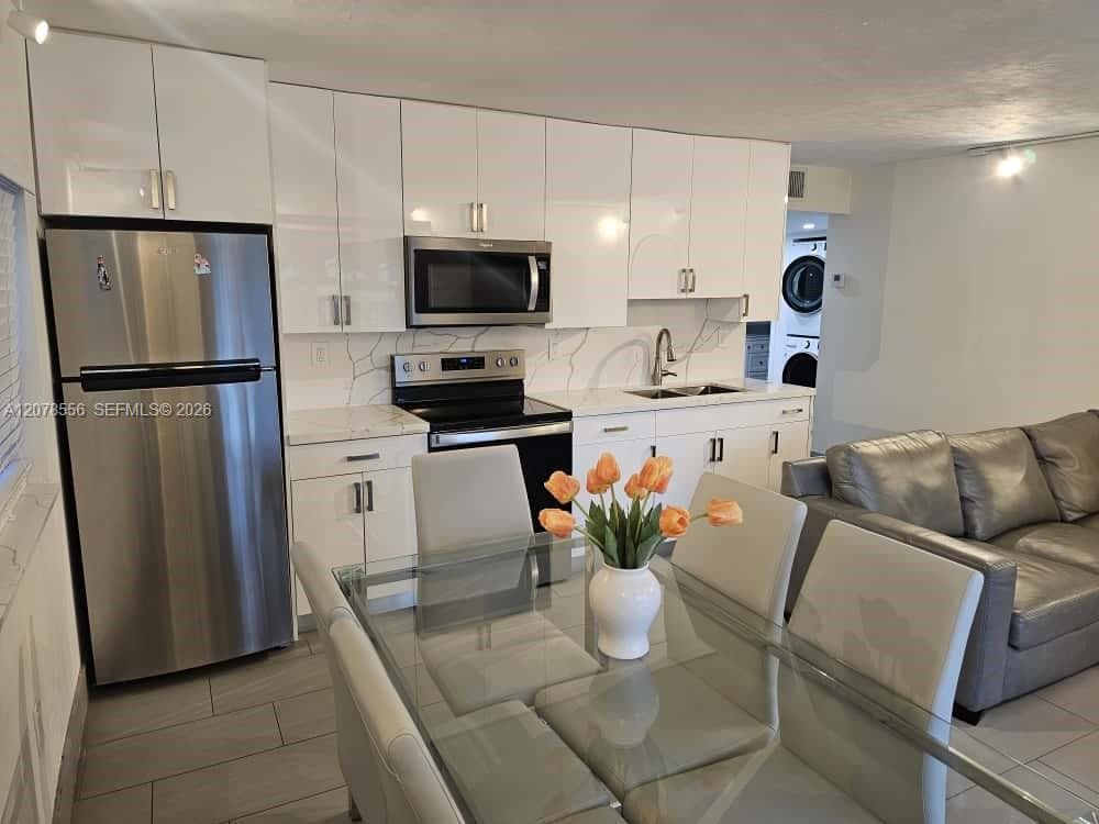 3605 Indian Creek Dr # 203, Miami Beach, FL 33140 — zdjęcie 3