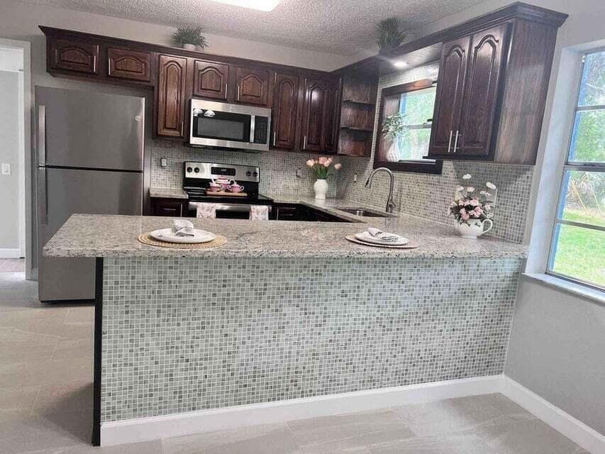 2410 S BROCKSMITH Road, Fort Pierce, FL 34945 — zdjęcie 5