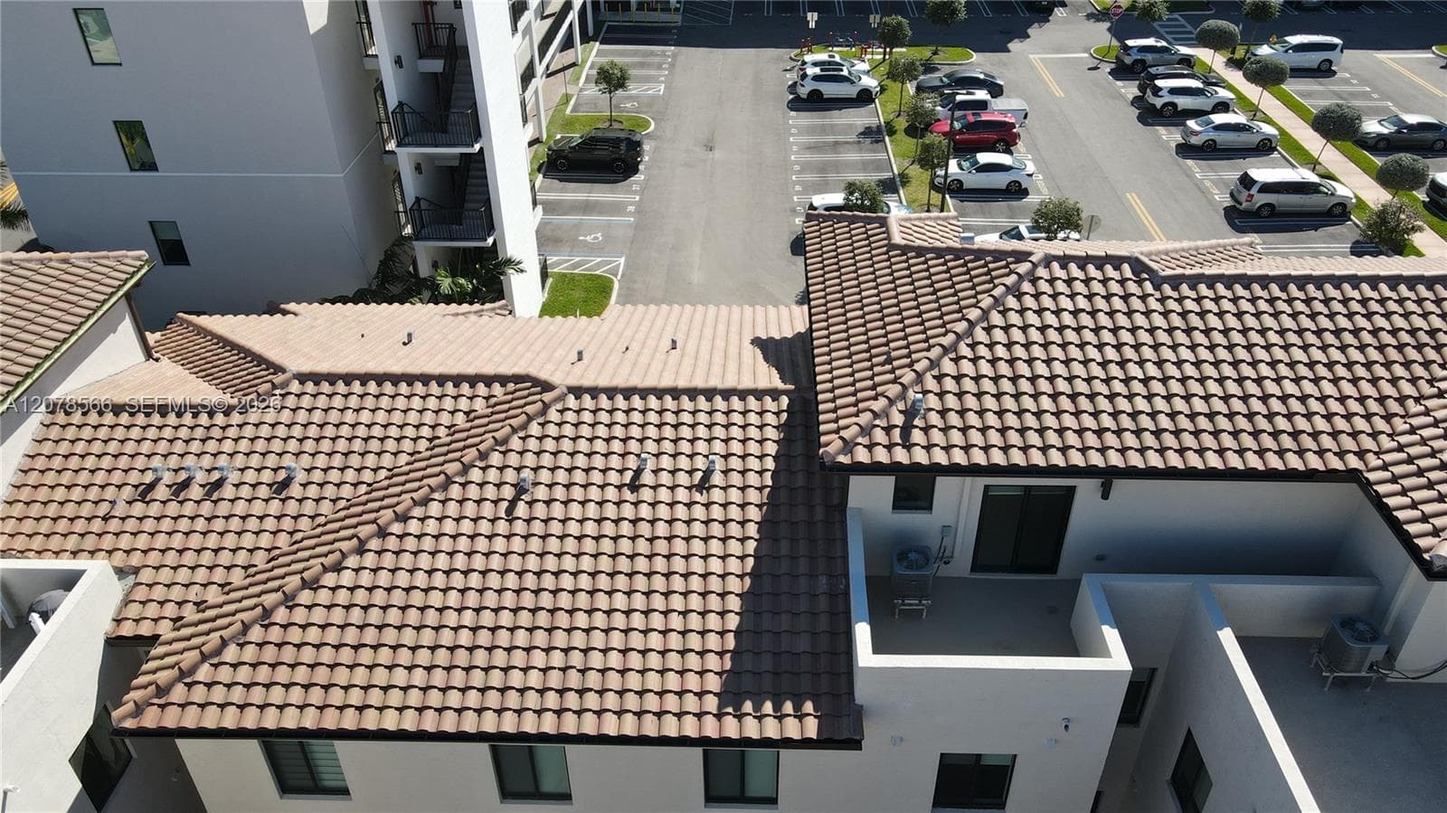 4242 NW 82nd Ave, Doral, FL 33166 — zdjęcie 4