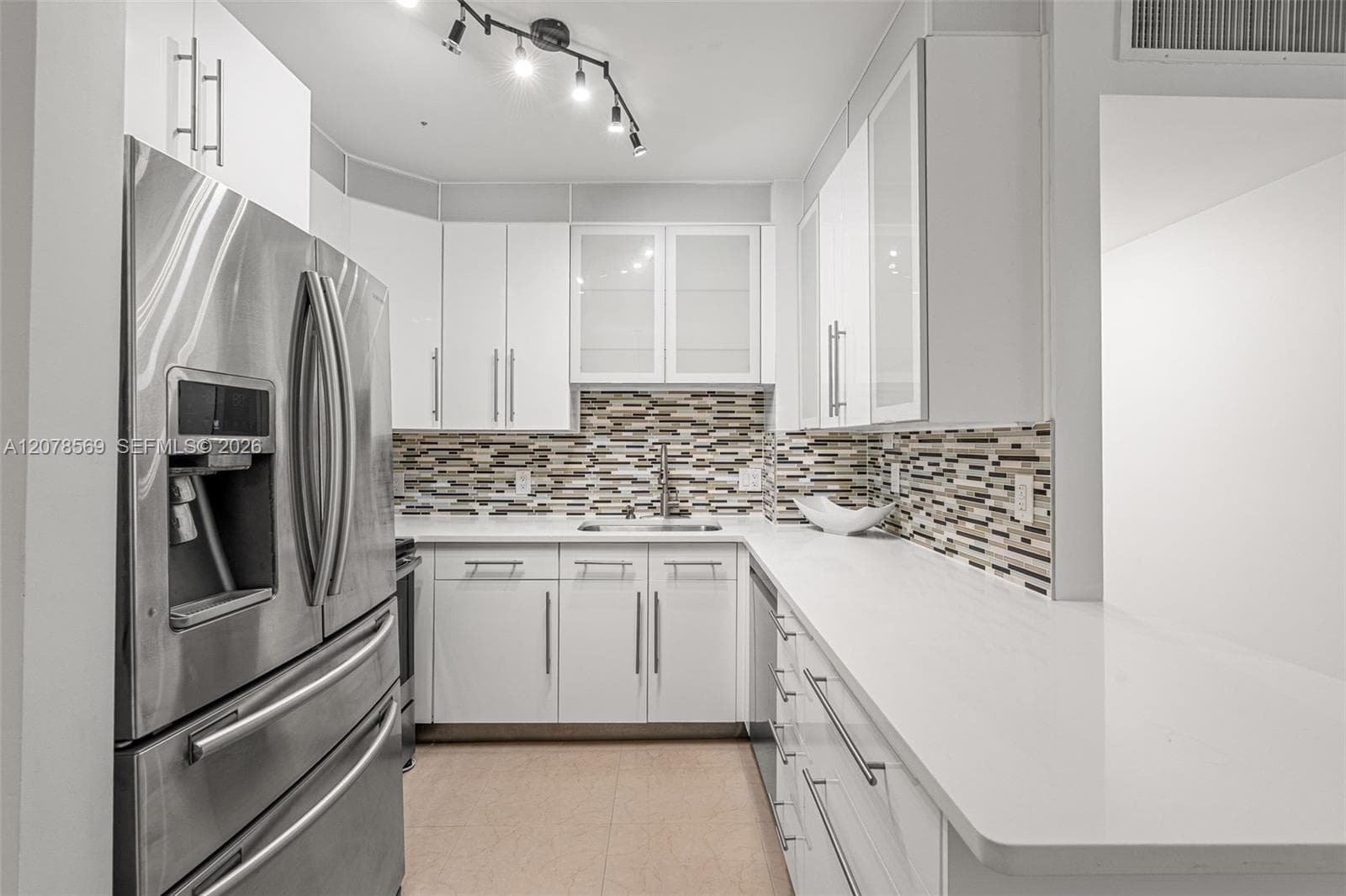 7441 Wayne Ave # 1R, Miami Beach, FL 33141 — zdjęcie 3