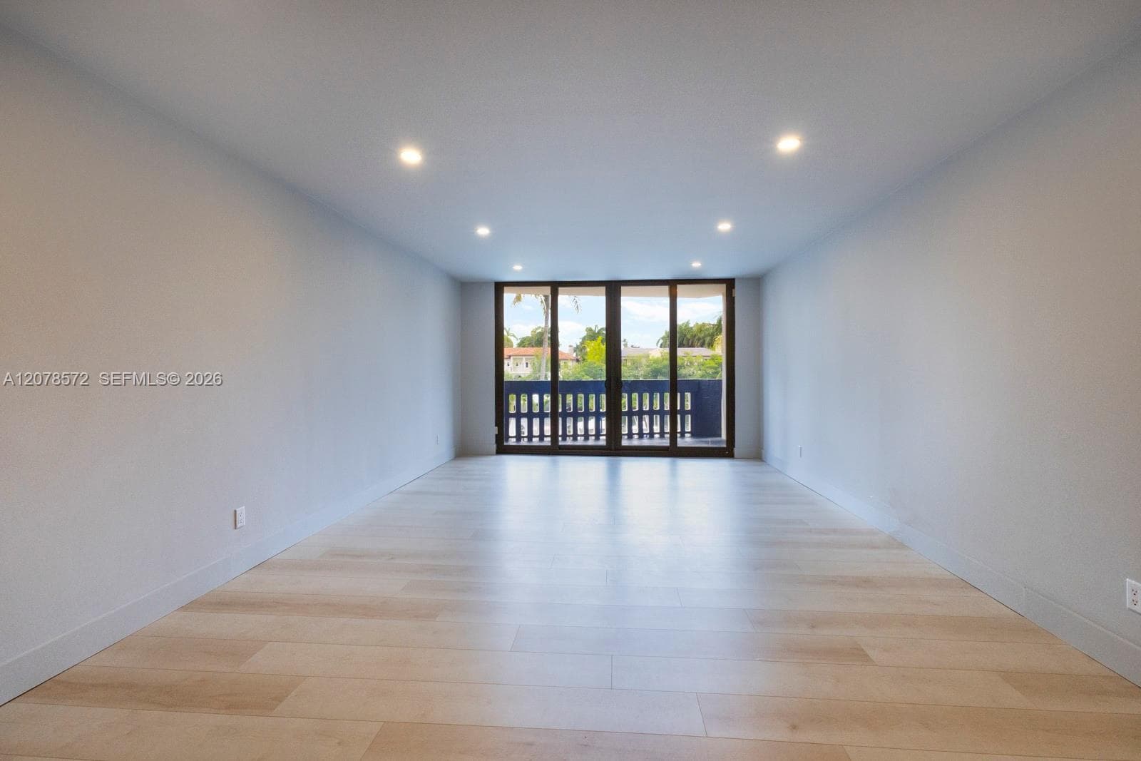 90 Edgewater Dr # 224, Coral Gables, FL 33133 — zdjęcie 2
