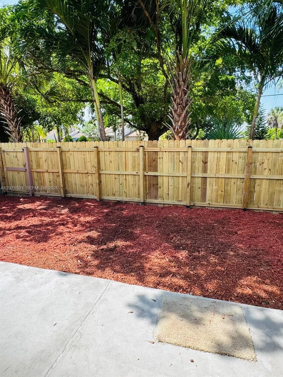 1441 Woodpecker St # 1441, Homestead, FL 33035 — zdjęcie 5