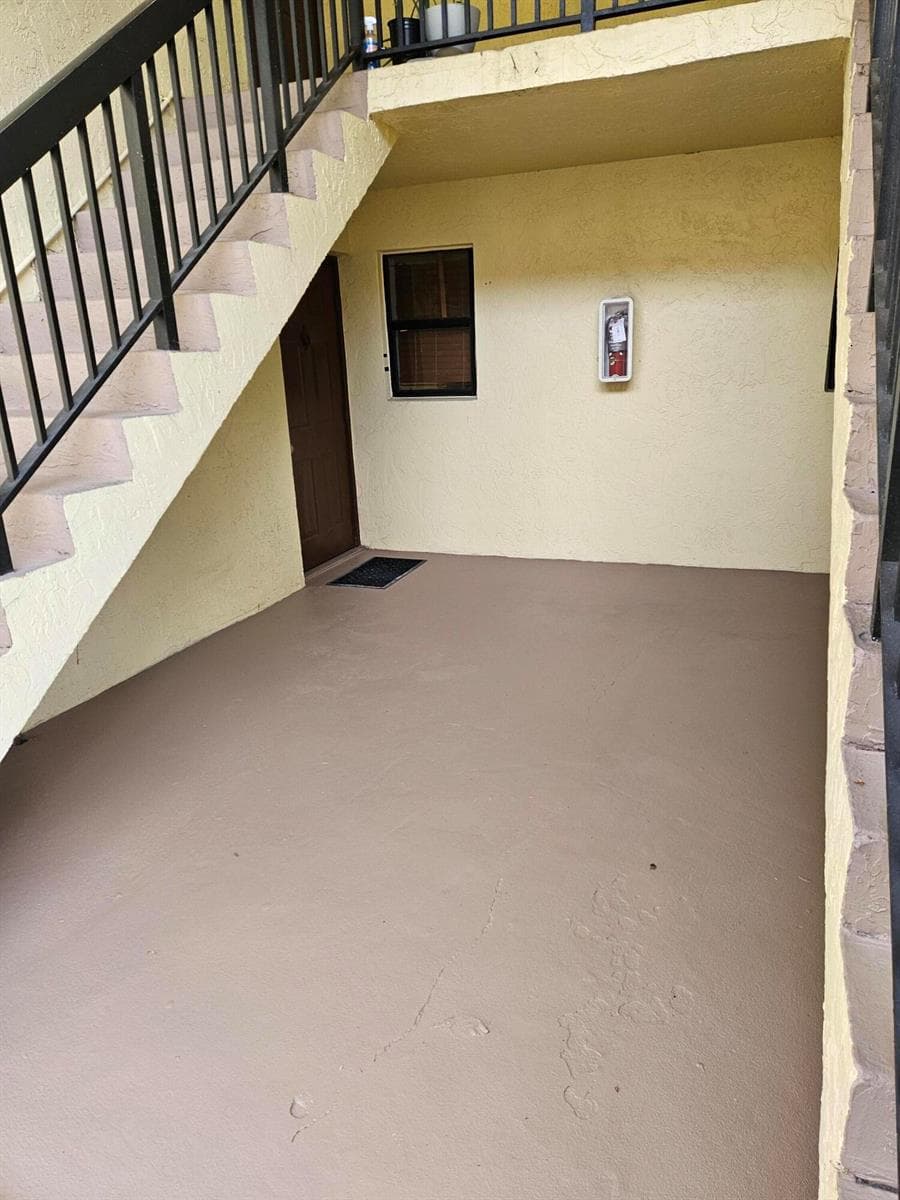 10035 WINDING LAKE Road # 102, Sunrise, FL 33351 — zdjęcie 2