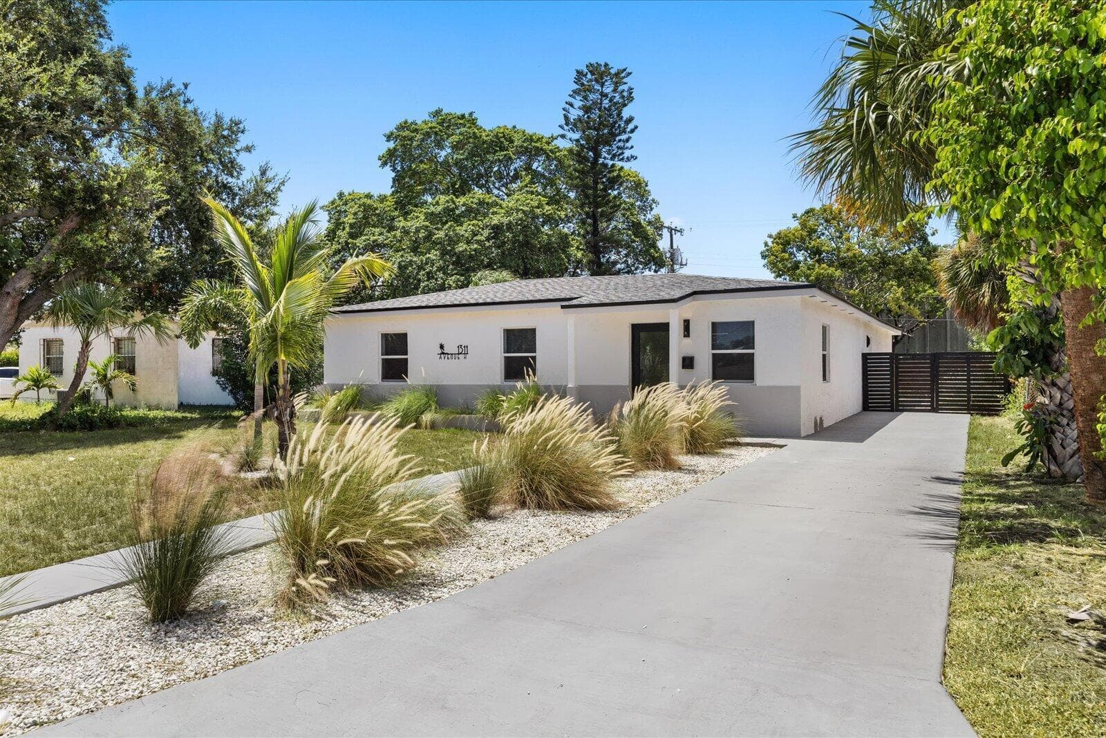 1311 AVENUE H, Riviera Beach, FL 33404 — zdjęcie 3