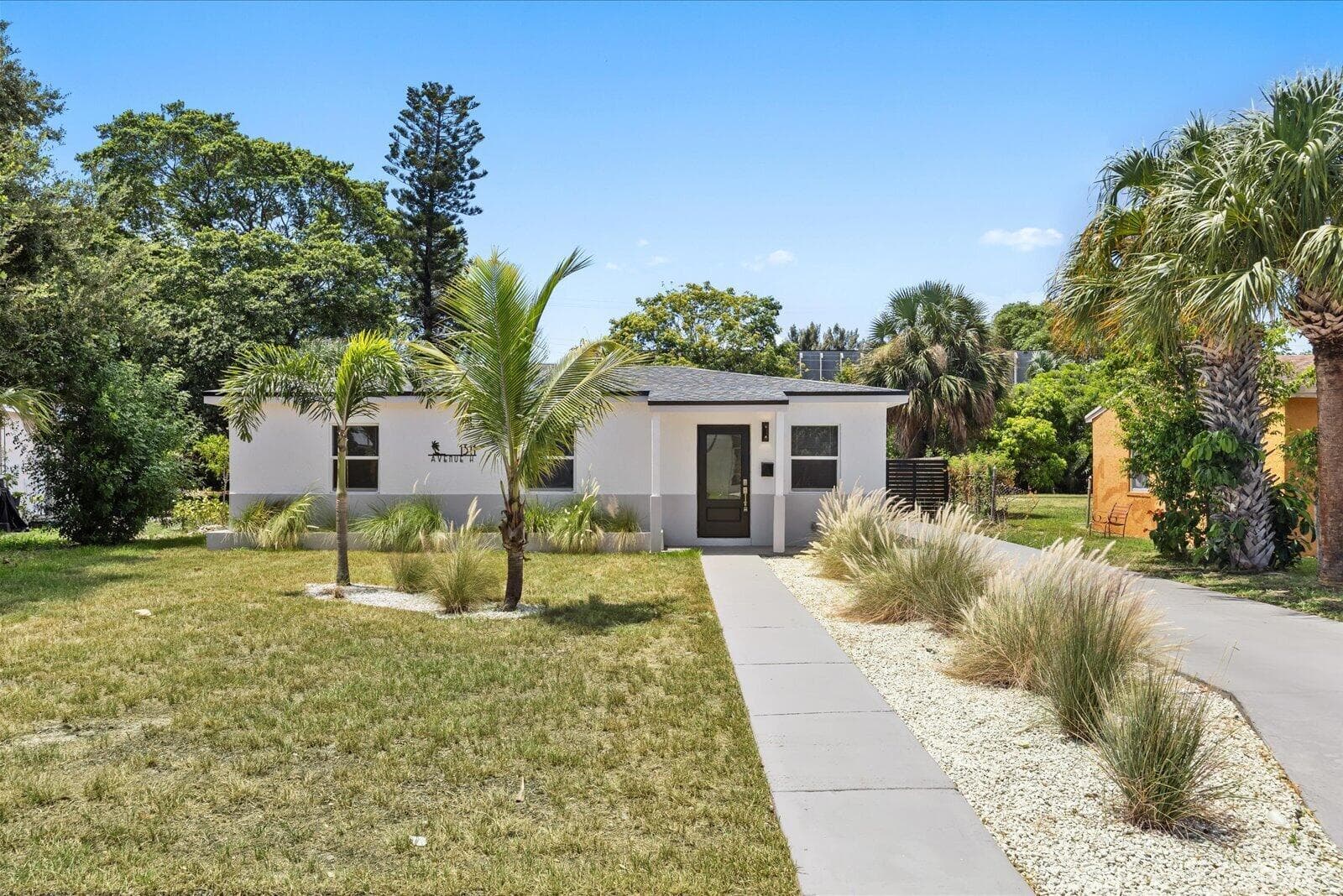 1311 AVENUE H, Riviera Beach, FL 33404 — zdjęcie 4