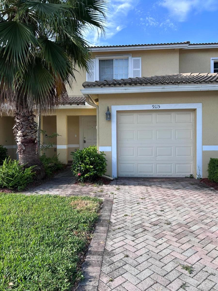 9115 Chambers Street, Tamarac, FL 33321 — zdjęcie 2