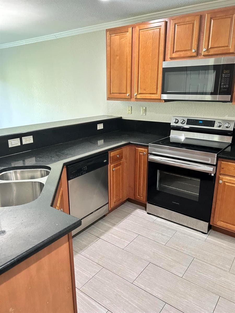 9115 Chambers Street, Tamarac, FL 33321 — zdjęcie 5