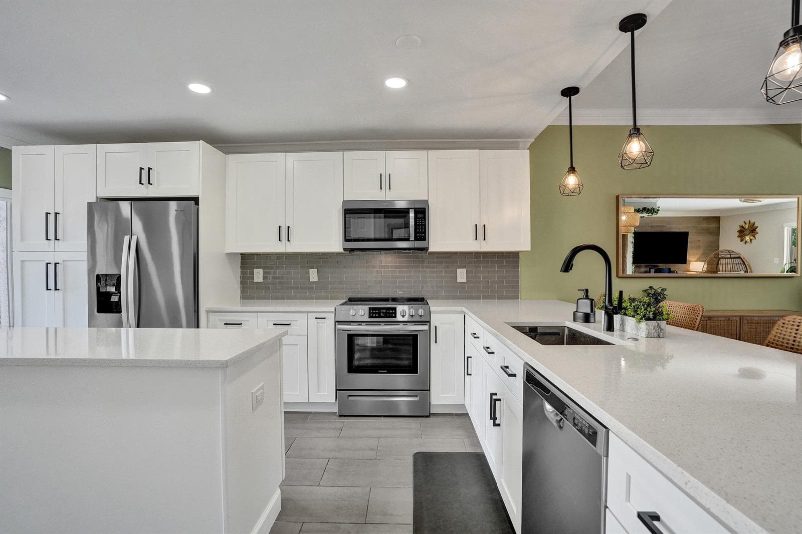 4799 NW 9TH Avenue, Deerfield Beach, FL 33064 — zdjęcie 5