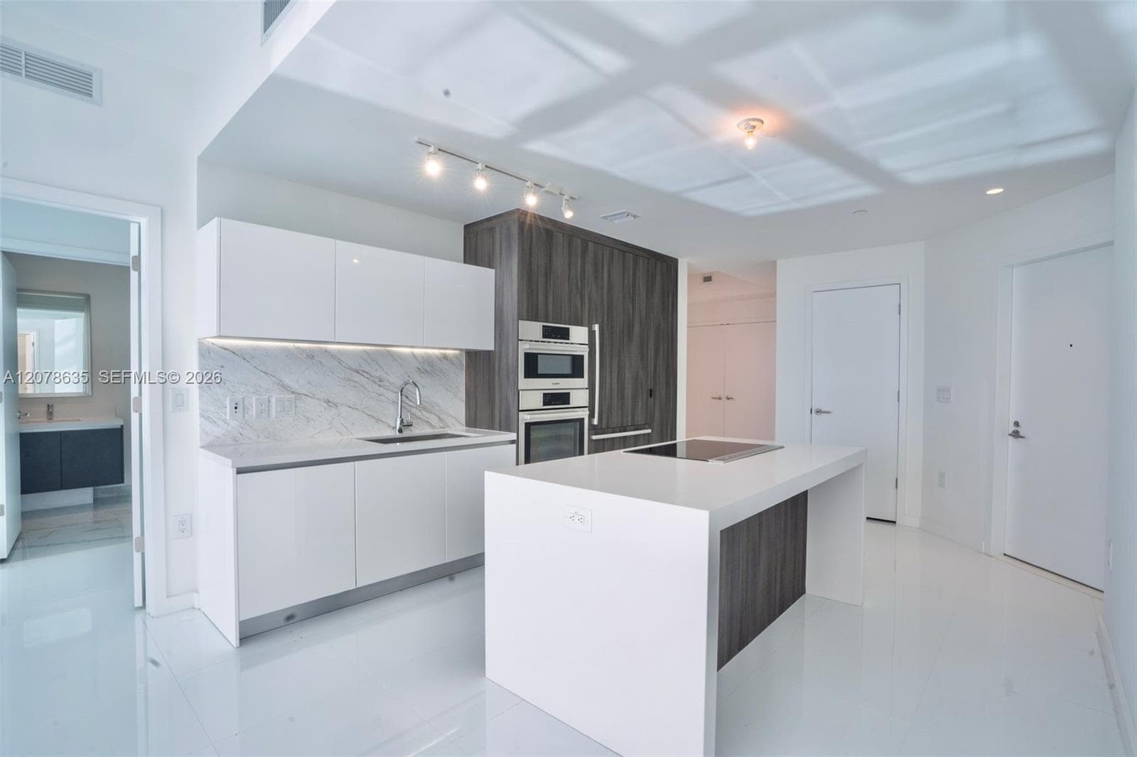 851 NE 1st Ave # 3007, Miami, FL 33132 — zdjęcie 5