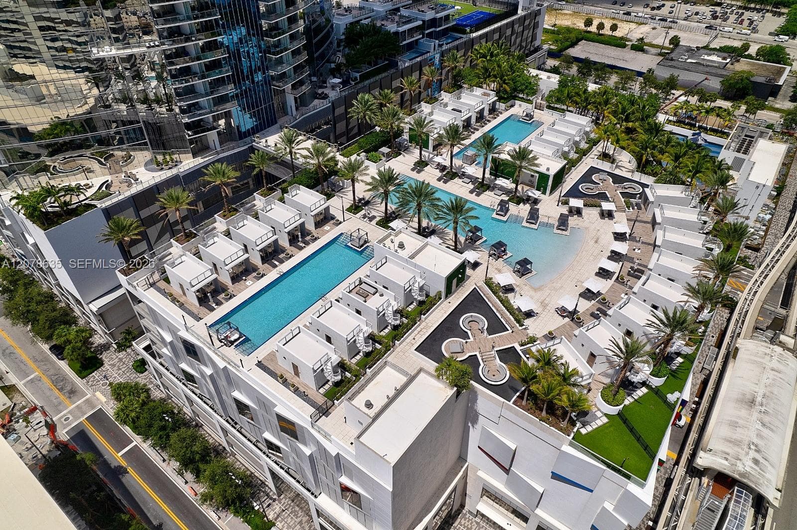 851 NE 1st Ave # 3007, Miami, FL 33132 — zdjęcie 4