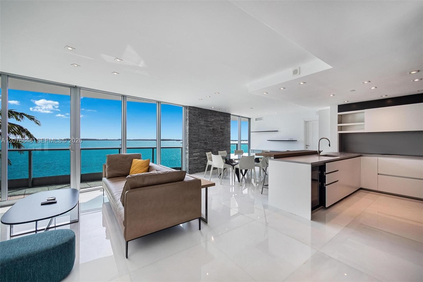 1331 Brickell Bay Dr # BL-33, Miami, FL 33131 — zdjęcie 2