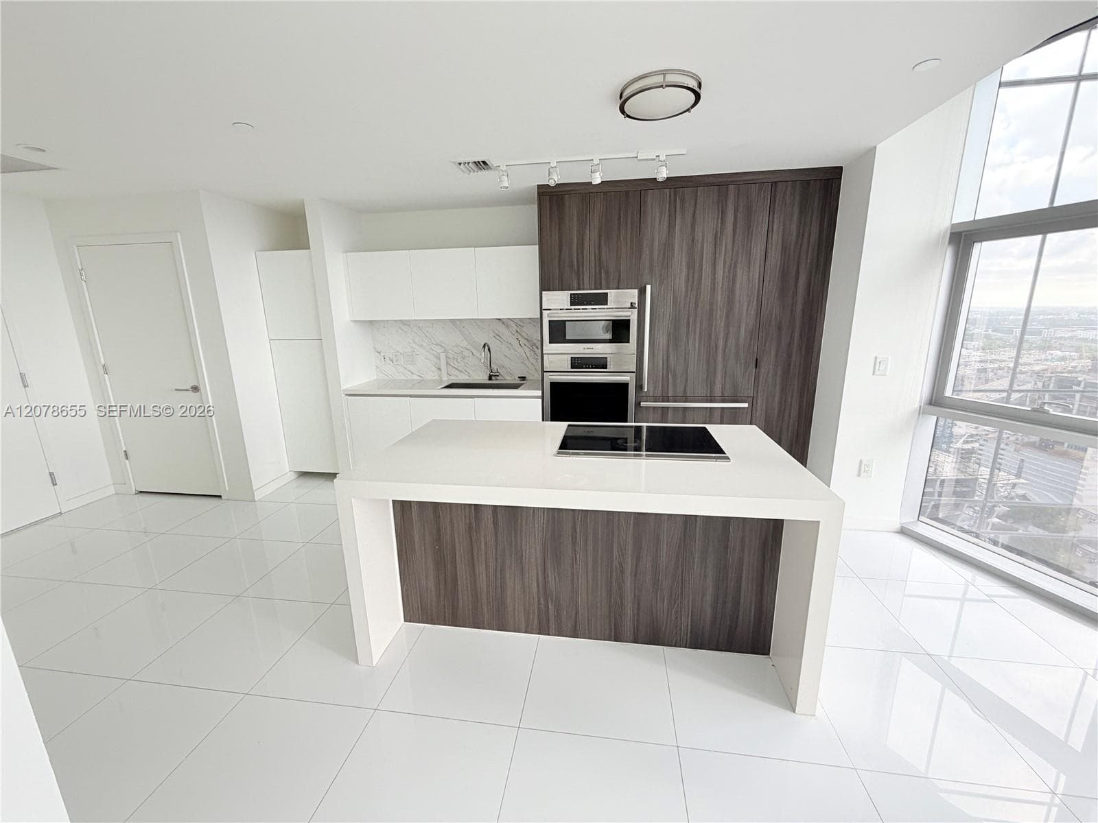 851 NE 1st Ave # 3202, Miami, FL 33132 — zdjęcie 5