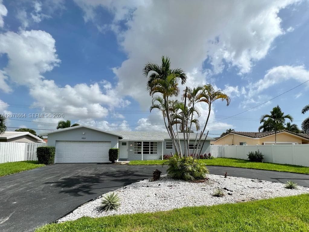 1931 NE 55th Ct, Fort Lauderdale, FL 33308 — zdjęcie 3