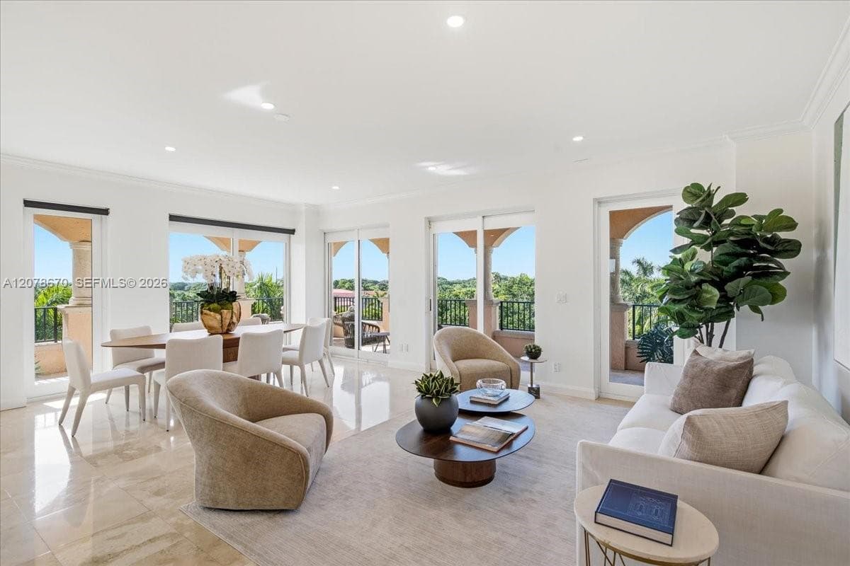 13633 Deering Bay Dr # 256, Coral Gables, FL 33158 — zdjęcie 3