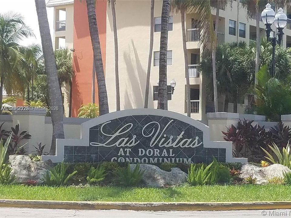 8333 Lake Dr # 106, Doral, FL 33166