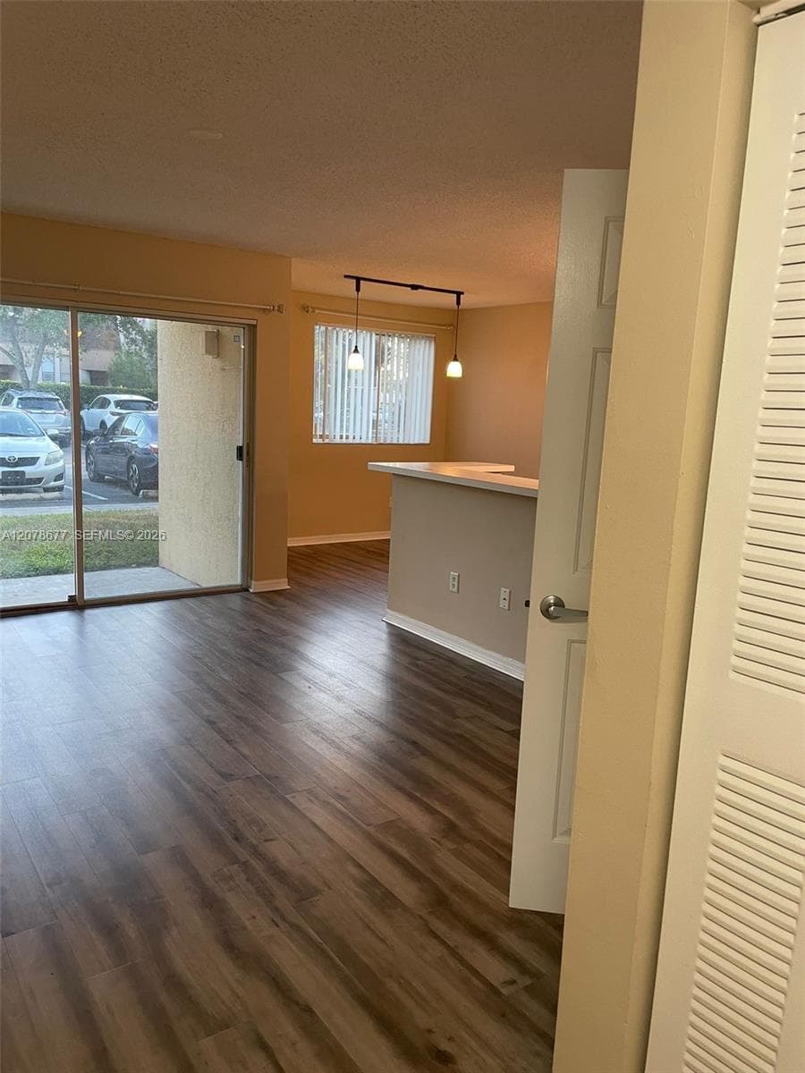 2640 S University Dr # 113, Davie, FL 33328 — zdjęcie 2
