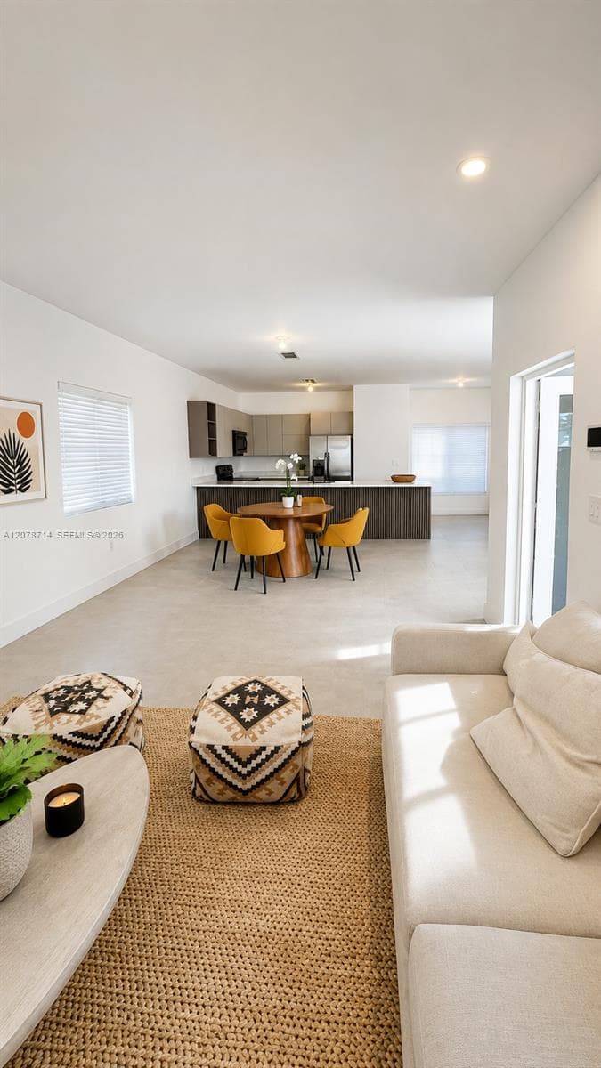 2788 NW 9th Pl, Fort Lauderdale, FL 33311 — zdjęcie 2