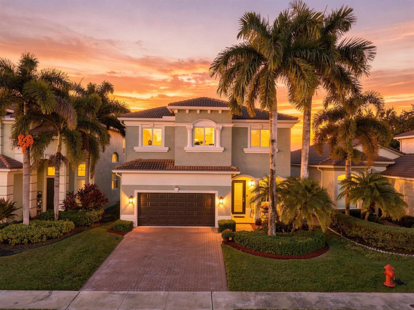 23 COUNTRY LAKE Circle, Boynton Beach, FL 33436