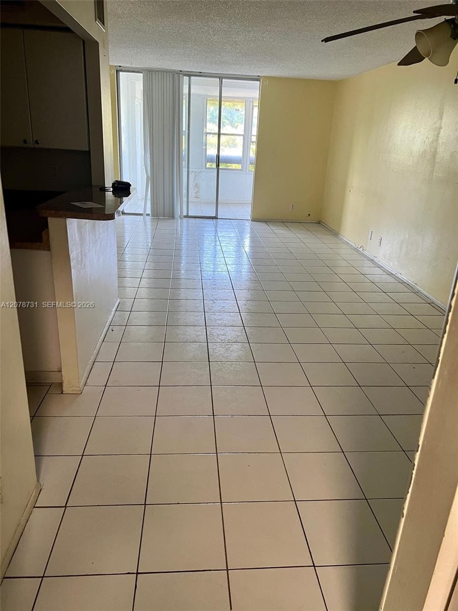 2017 NW 46th Ave # A408, Lauderhill, FL 33313 — zdjęcie 2