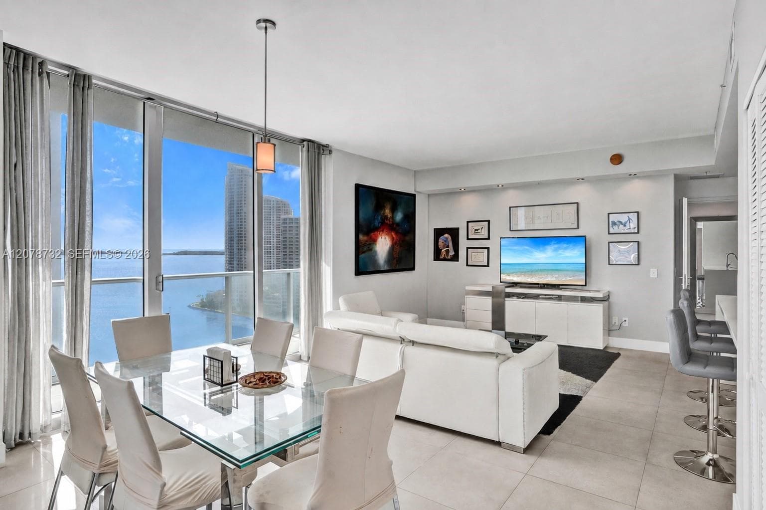 300 S Biscayne Blvd # T-1816, Miami, FL 33131 — zdjęcie 3