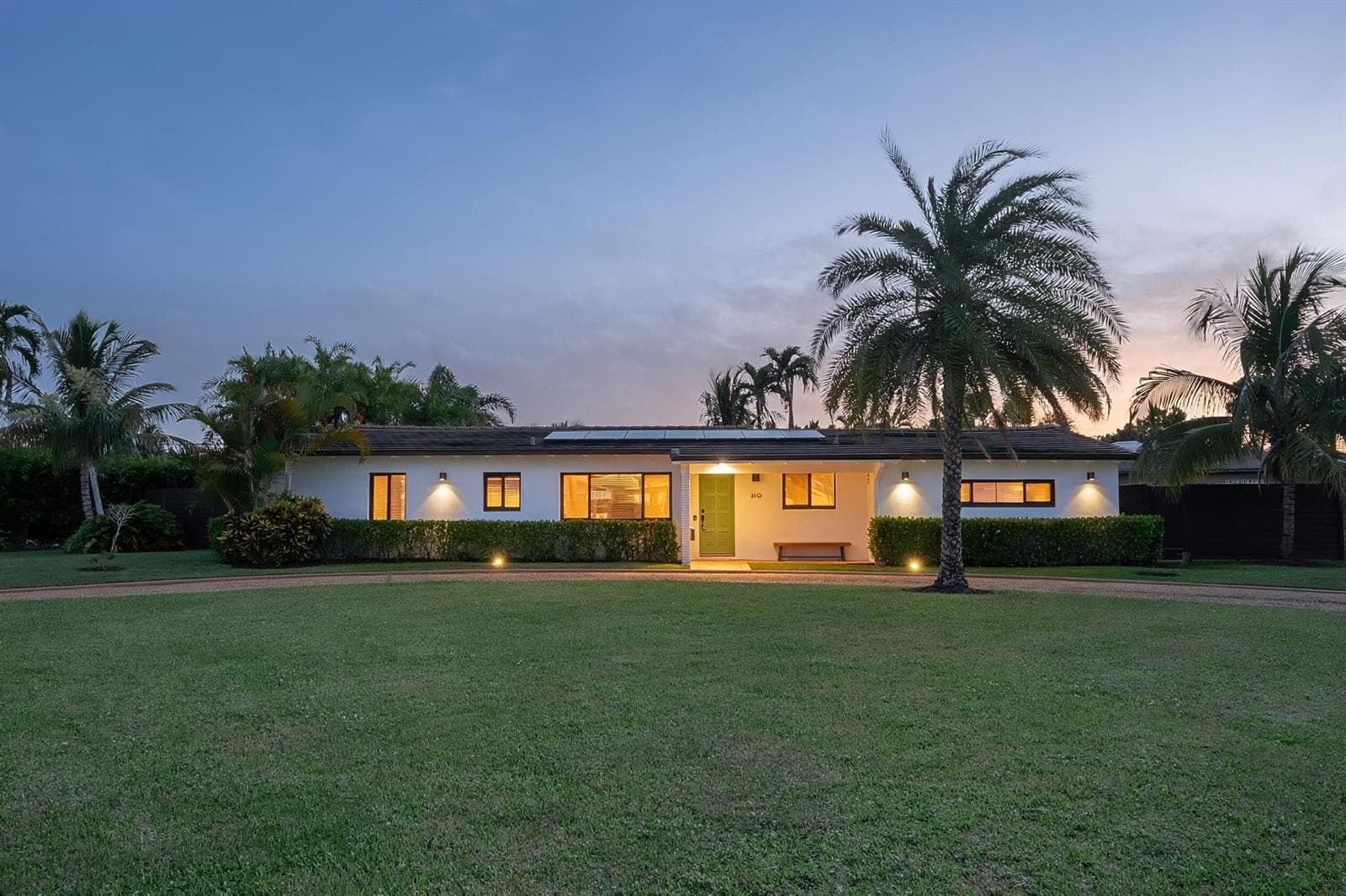 310 Orange Way, West Palm Beach, FL 33405 — zdjęcie 2