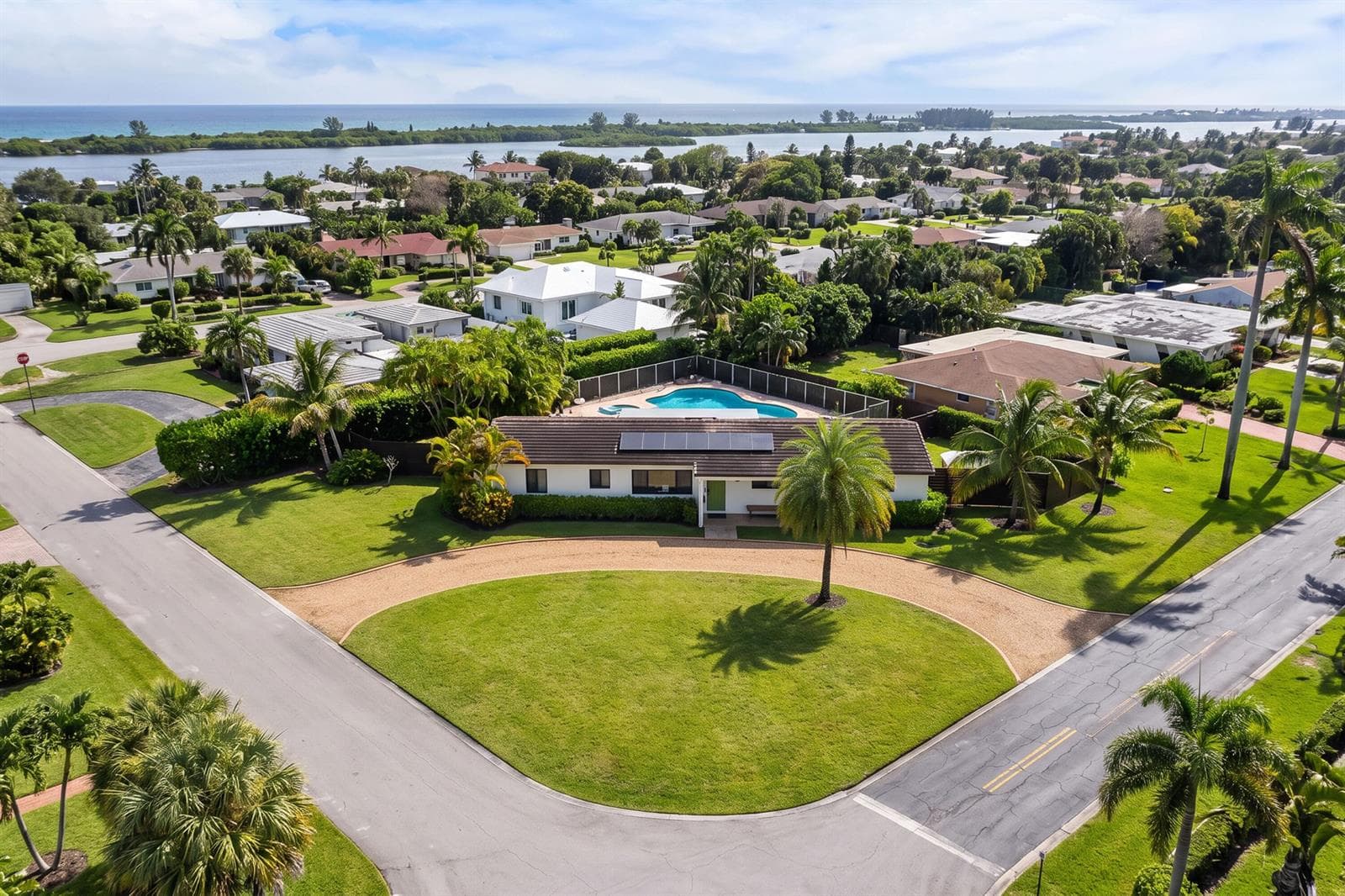 310 Orange Way, West Palm Beach, FL 33405 — zdjęcie 4