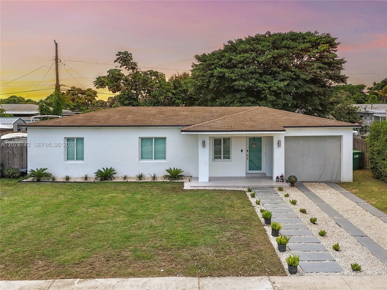 14940 Pierce St, Miami, FL 33176