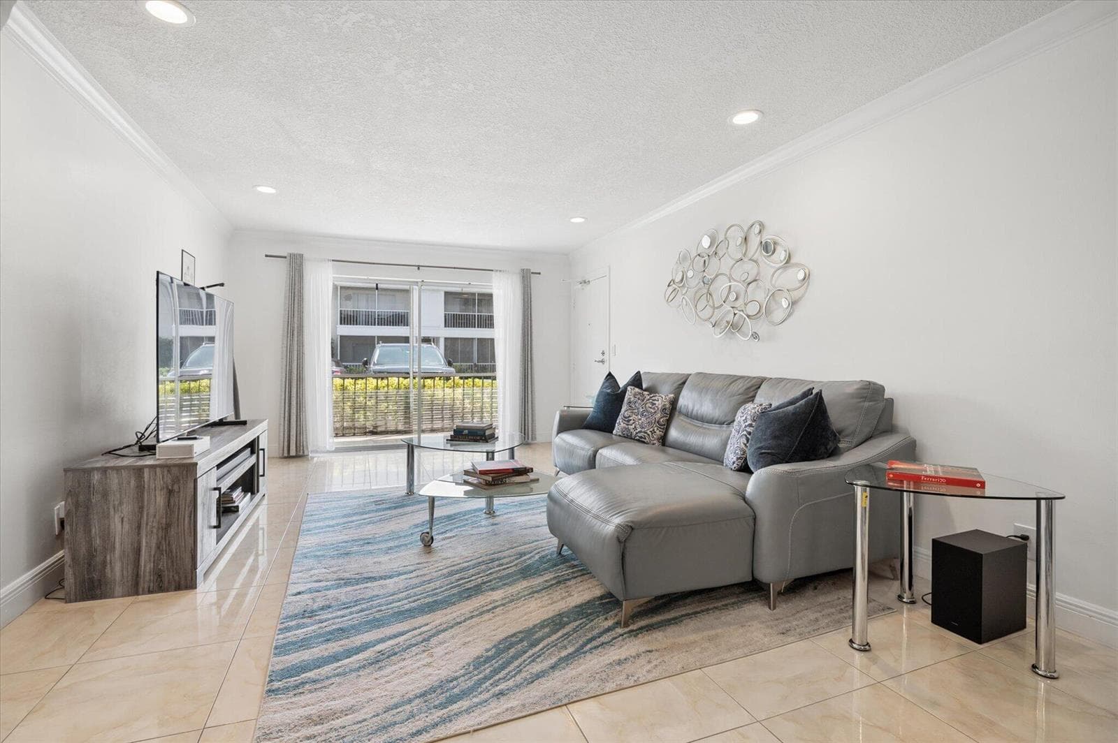 6287 BAY CLUB Drive # 2, Fort Lauderdale, FL 33308 — zdjęcie 2