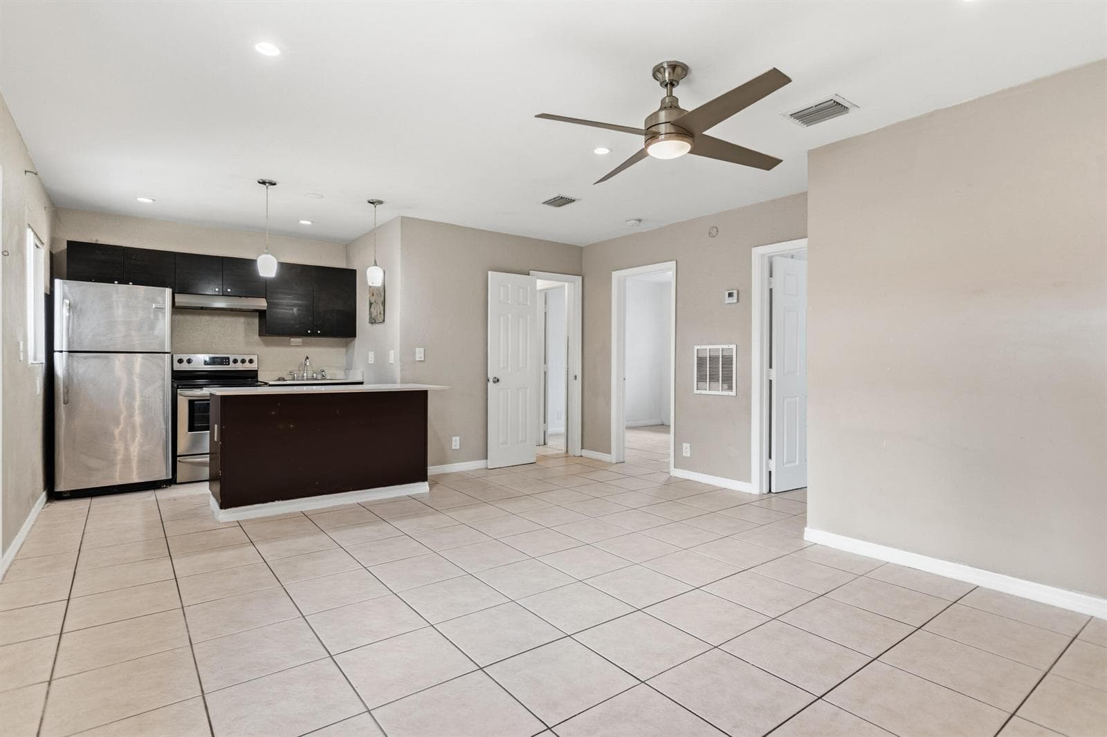 709 SW 13TH Avenue # 2, Fort Lauderdale, FL 33312 — zdjęcie 4