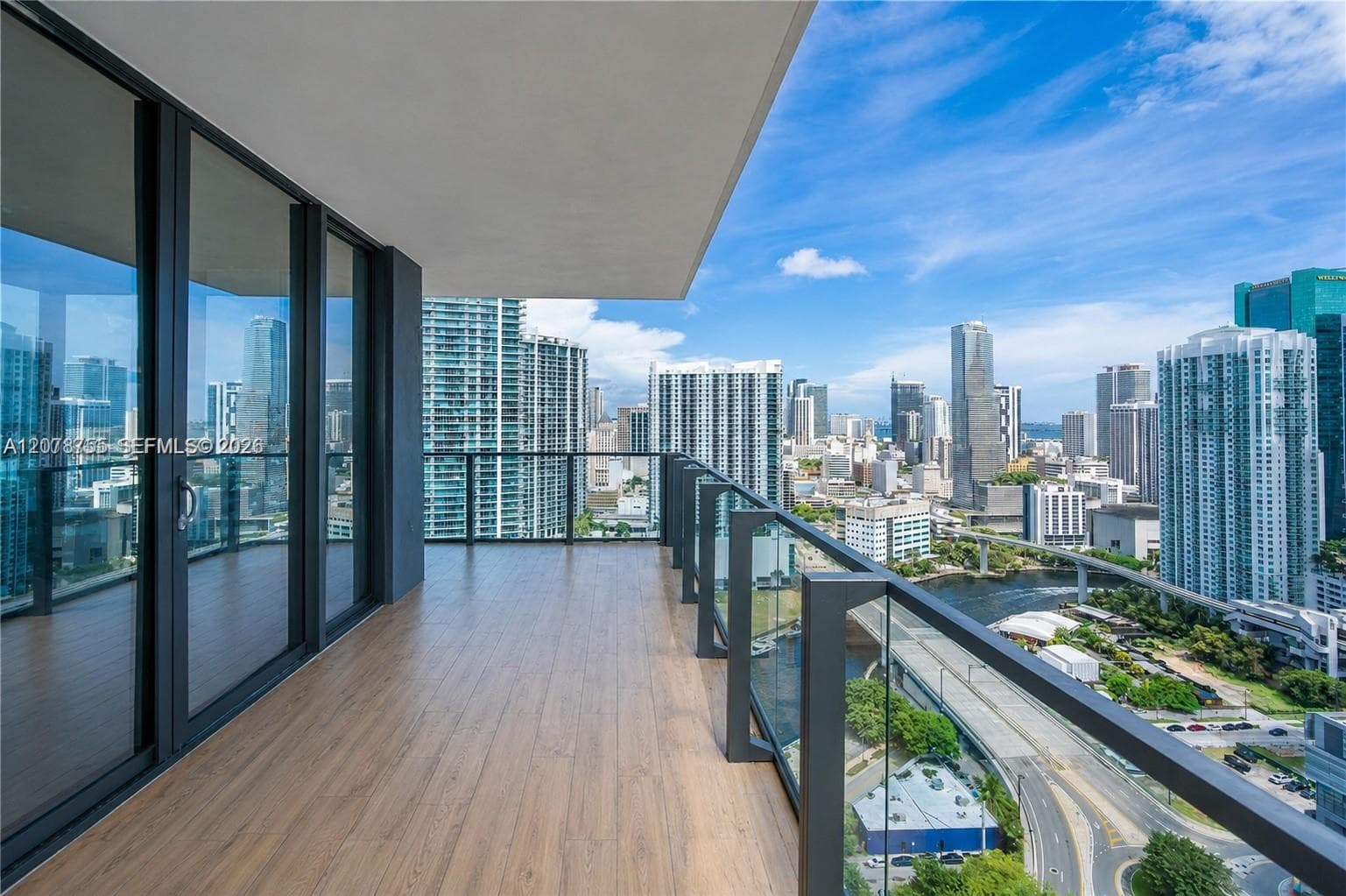 88 SW 7th St # 1511, Miami, FL 33130 — zdjęcie 5