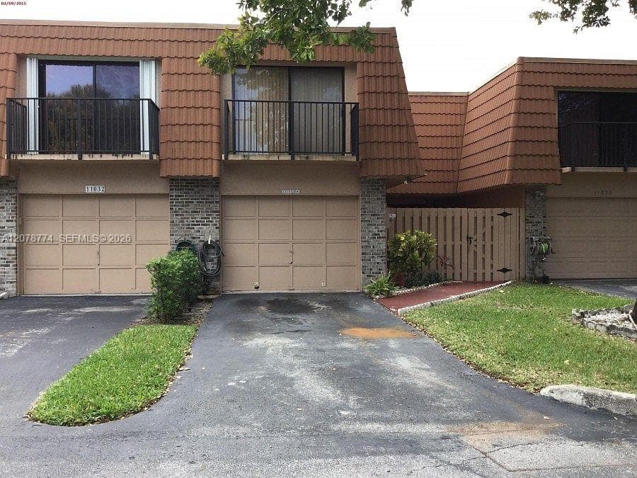 11034 SW 15th Mnr # X, Davie, FL 33324