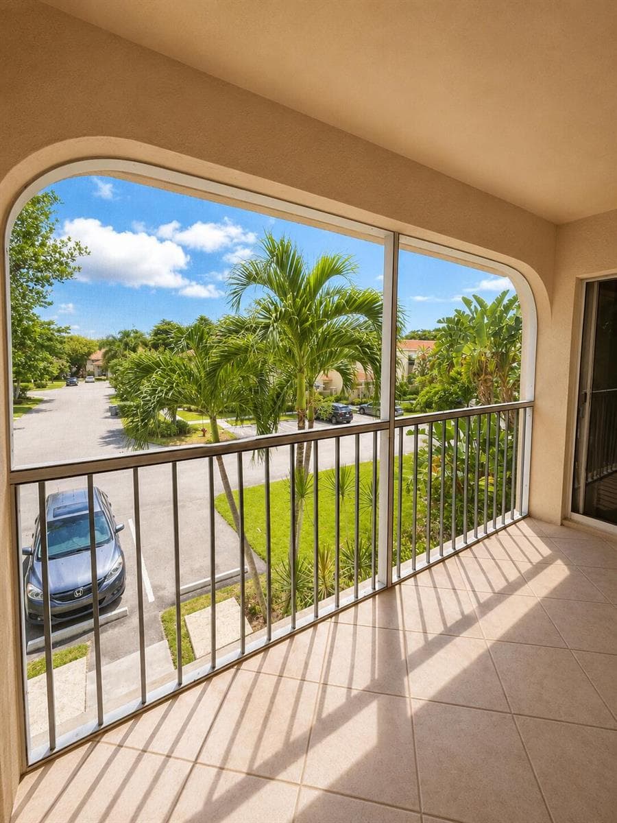 6560 VIA REGINA, Boca Raton, FL 33433 — zdjęcie 2