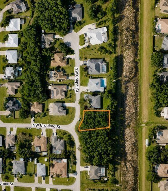 5490 NW CHAPEL Court, Port St. Lucie, FL 34986 — zdjęcie 2