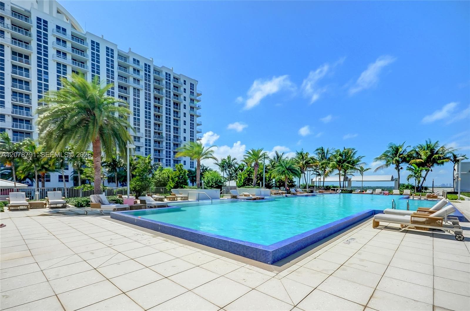 1776 Polk St # 1017, Hollywood, FL 33020 — zdjęcie 2