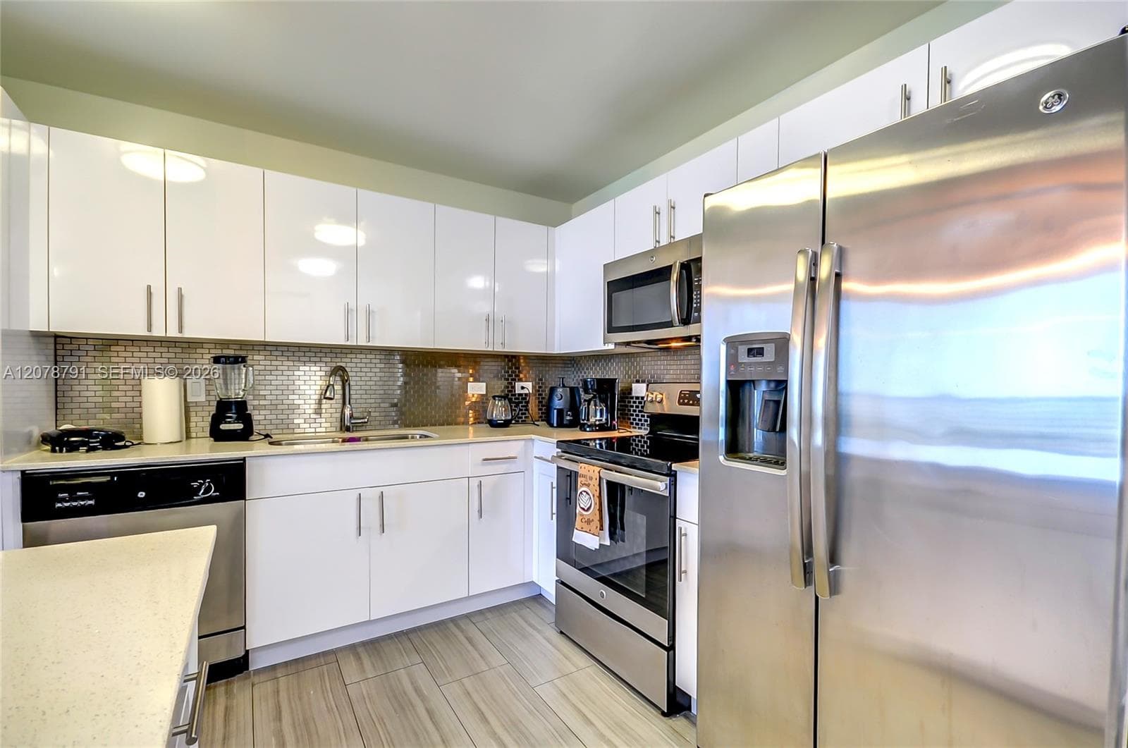 1776 Polk St # 1017, Hollywood, FL 33020 — zdjęcie 5