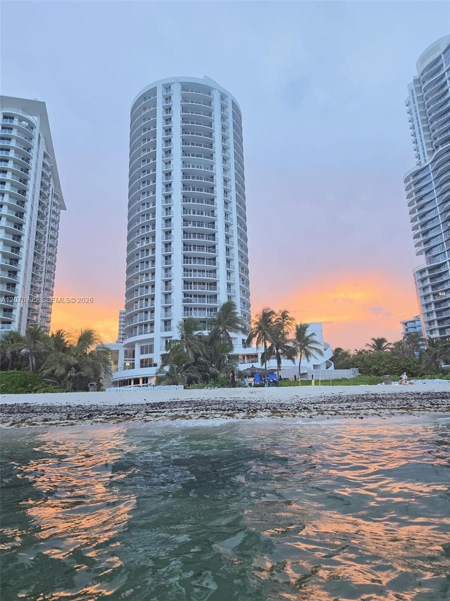 17375 Collins Ave # 2706, Sunny Isles Beach, FL 33160
