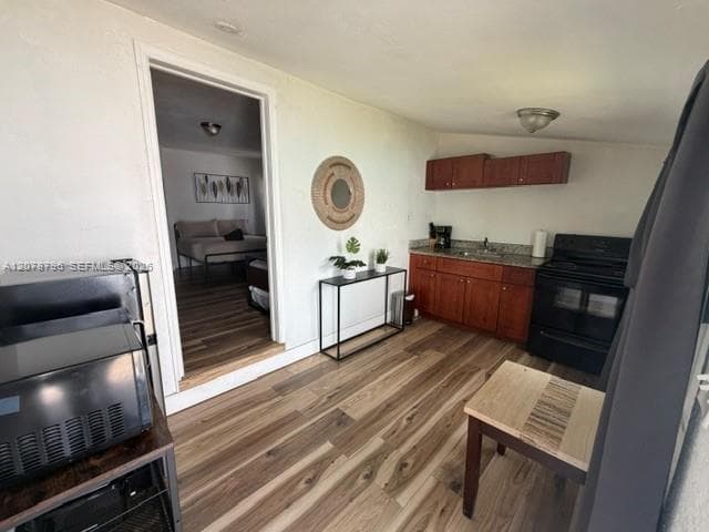 7638 N Miami Ave # 6, Miami, FL 33150 — zdjęcie 2
