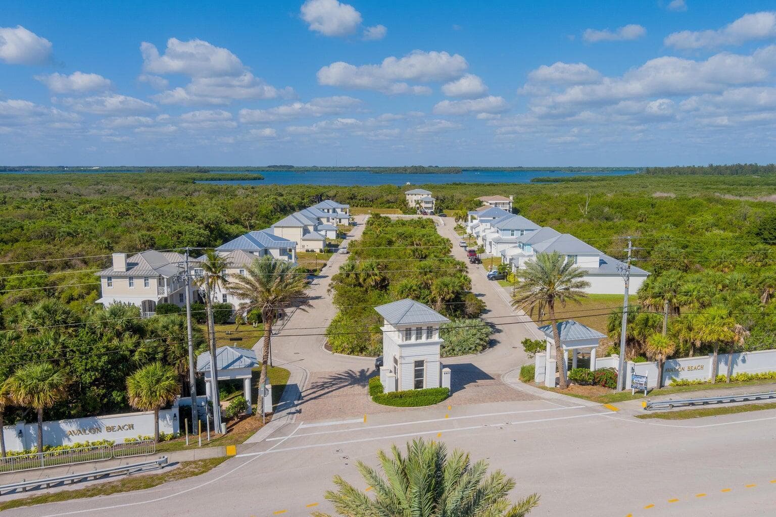 103 Ocean Ests Drive, Fort Pierce, FL 34949 — zdjęcie 5