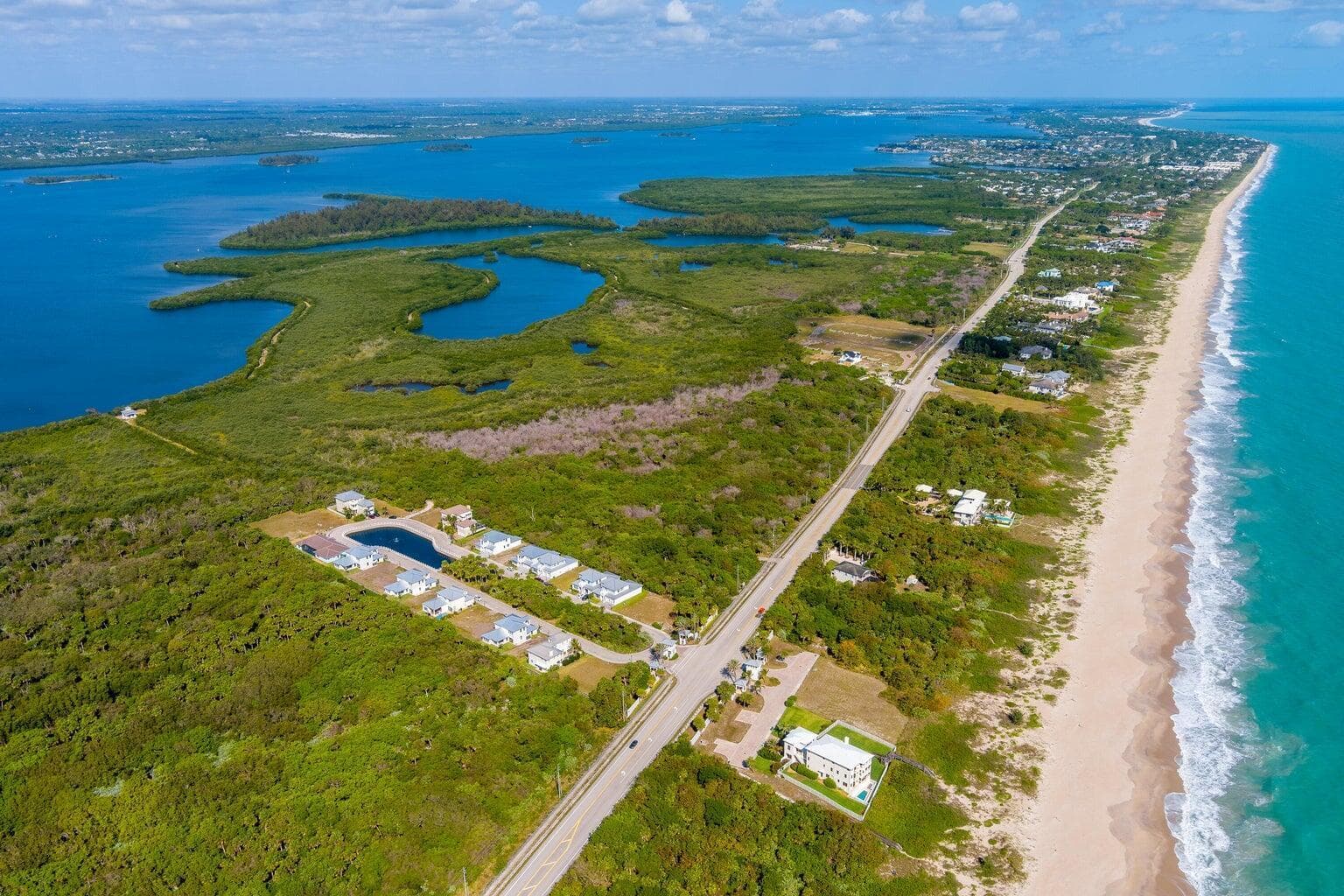 103 Ocean Ests Drive, Fort Pierce, FL 34949 — zdjęcie 4
