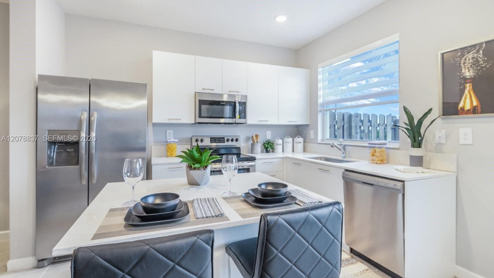 2598 SE 25 DR, Homestead, FL 33035 — zdjęcie 2
