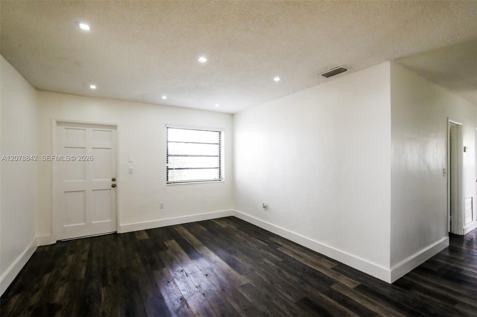 10020 SW 37th St, Miami, FL 33165 — zdjęcie 2