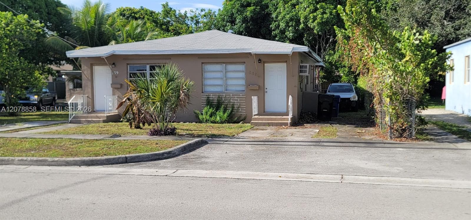 141 NE 168th St # 0, North Miami Beach, FL 33162